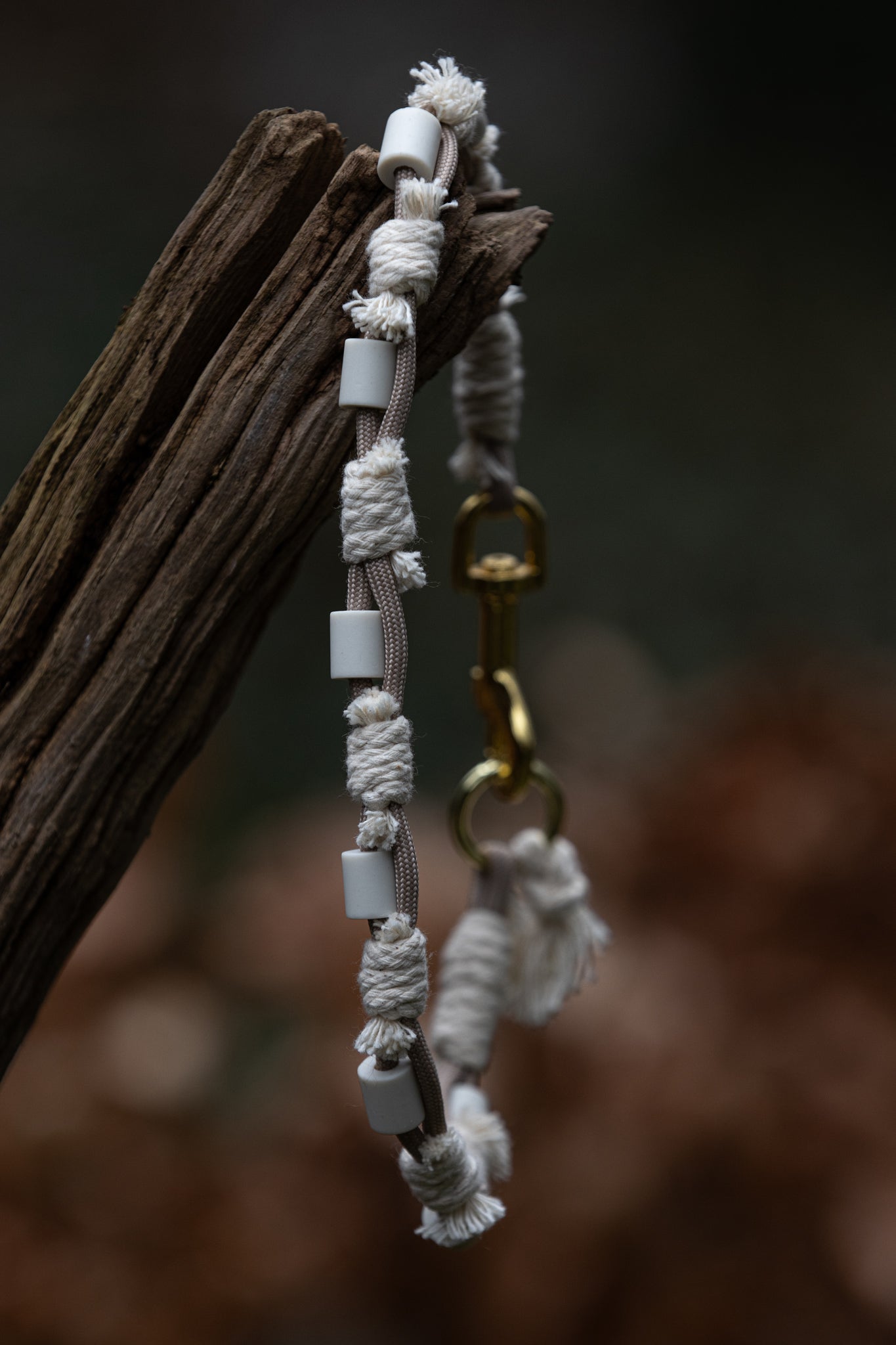 EM-Keramik Halsband im Boho Look – ManTau Lifestyle
